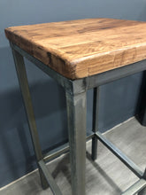Load image into Gallery viewer, Castori industrial stool