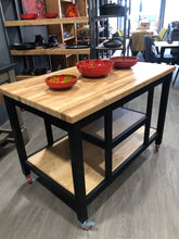 Load image into Gallery viewer, Castori small kitchen island