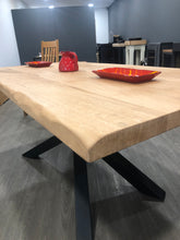 Load image into Gallery viewer, Oak Table 180cm x 90cm