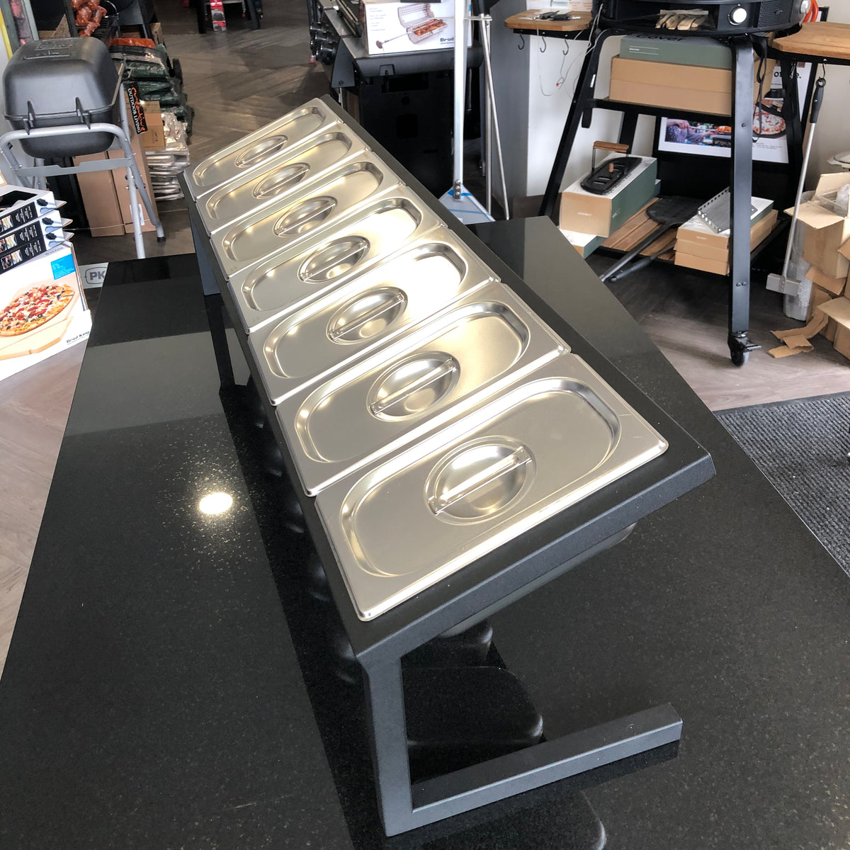 Castori large gastronorm rack with tins